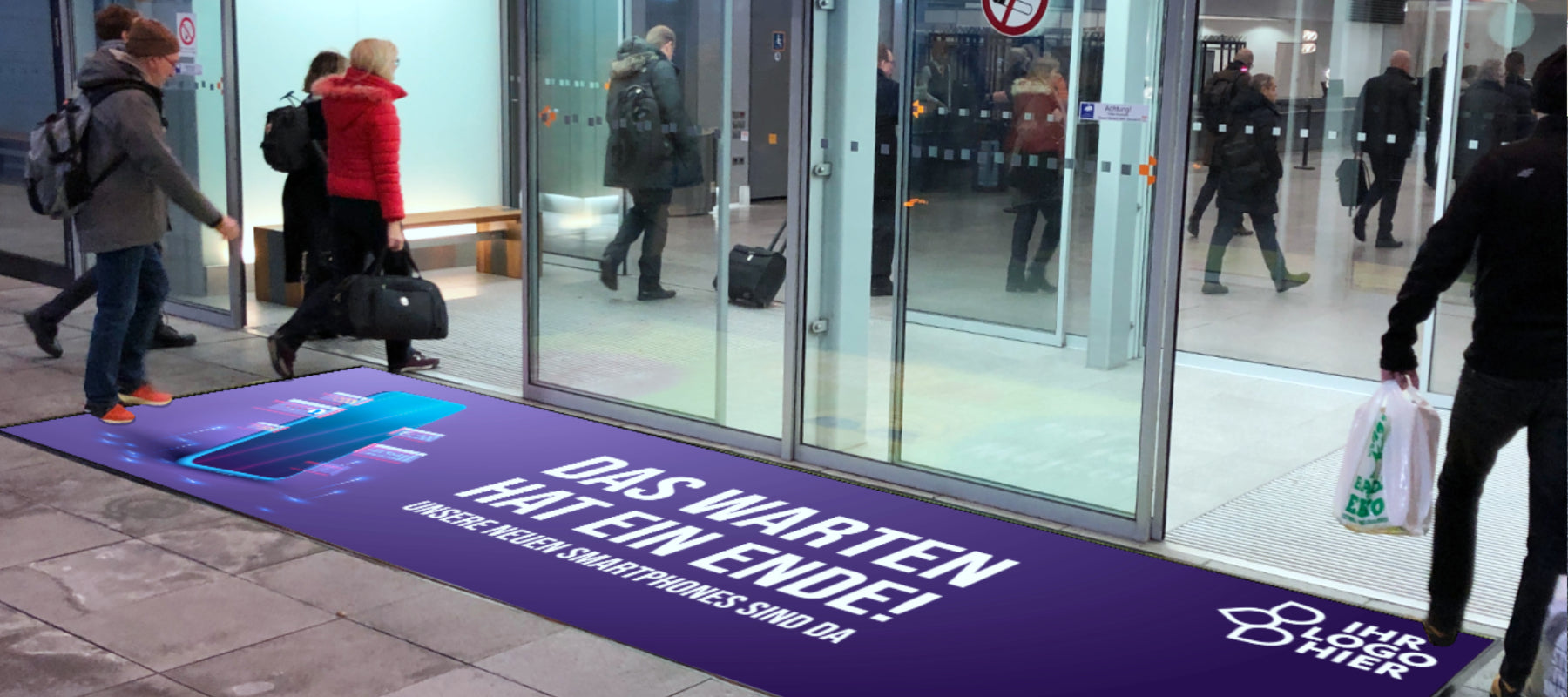 Messeteppich mit fotorealistischem Druck im Eingansbereich einer Technologie Messe