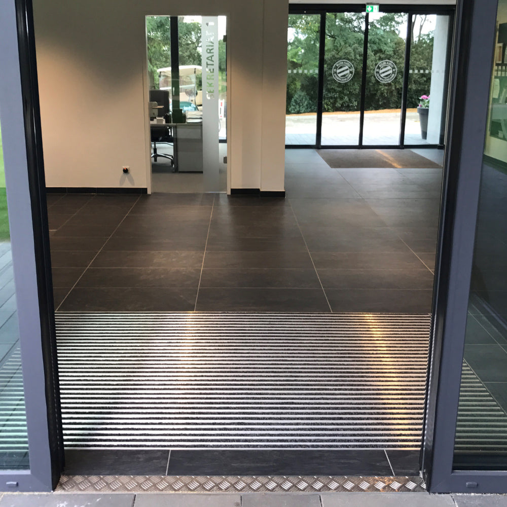 Eingansmattensystem im Innenereich des Braunschweiger Golfklub