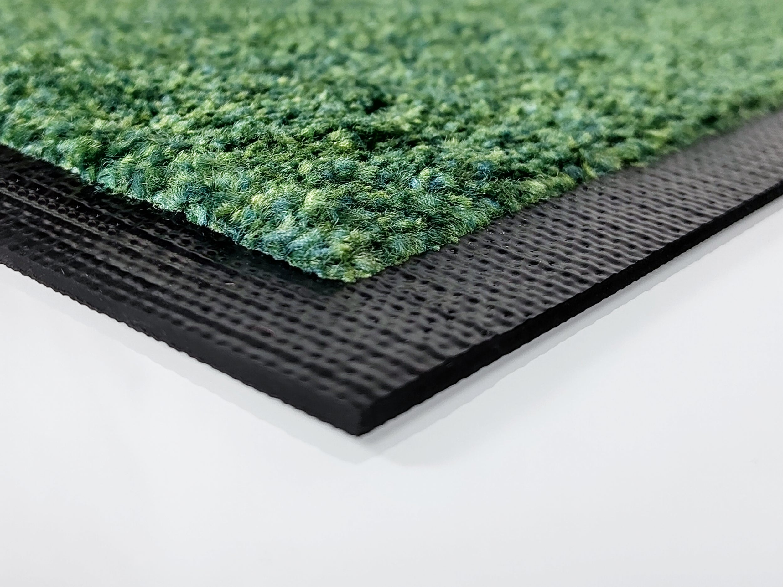 Nahaufnahme Rand in Schwarz einer grünen und nachhaltigen Logomatte
