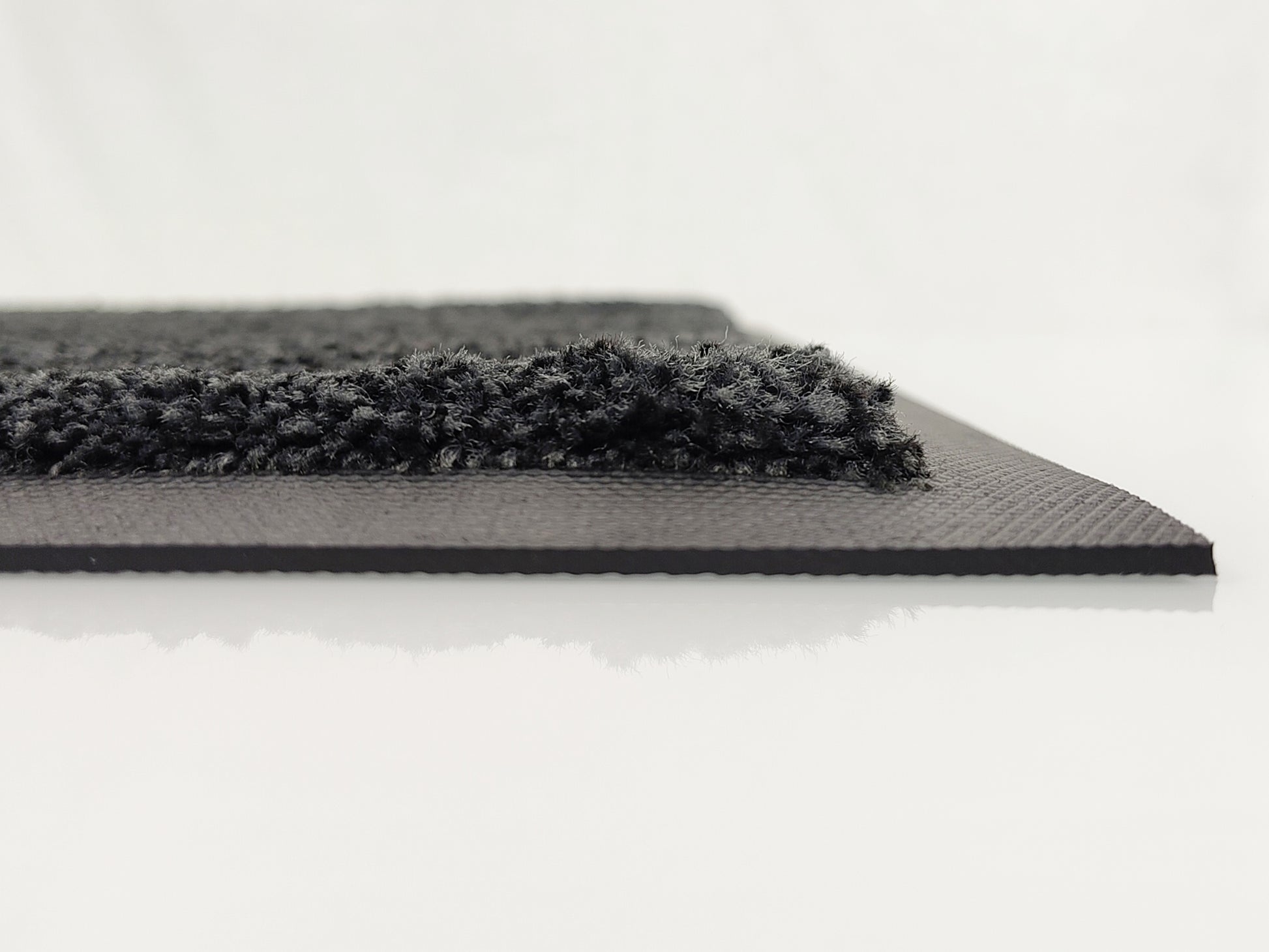 Aus dem Profil: Schmutzfangmatte grau mit Nytrilgummi-Rand
