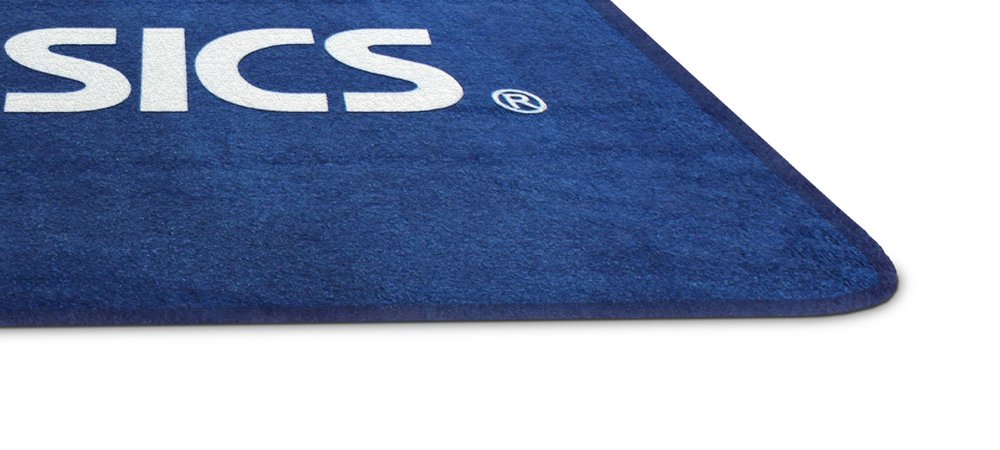 Fußmatte bedruckt mit Asics Logo von entrada