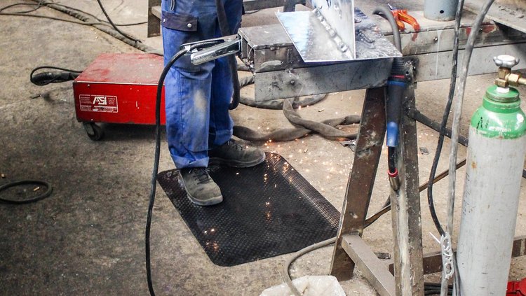 Antiermüdungsmatte Ergo Work am Arbeitsplatz