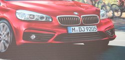 Detailansicht von Fotoboden mit BMW Aufdruck
